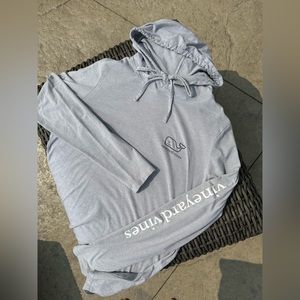 NWOT Vineyard Vines hooded long-sleeve